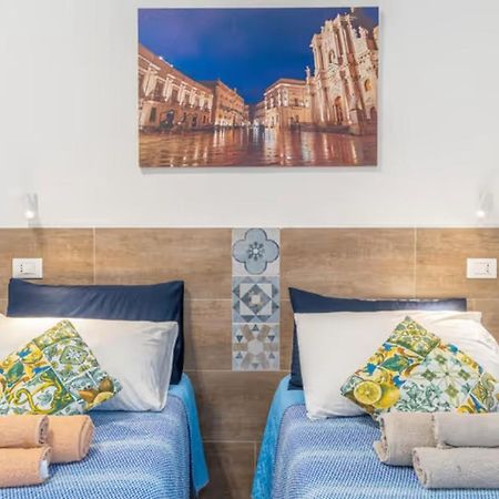Raudino Rooms Syracuse ภายนอก รูปภาพ