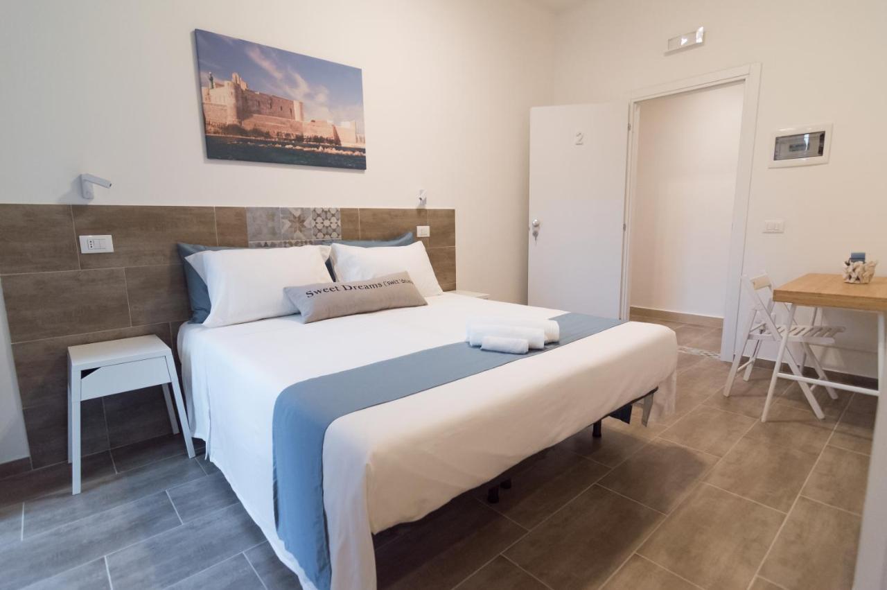 Raudino Rooms Syracuse ภายนอก รูปภาพ