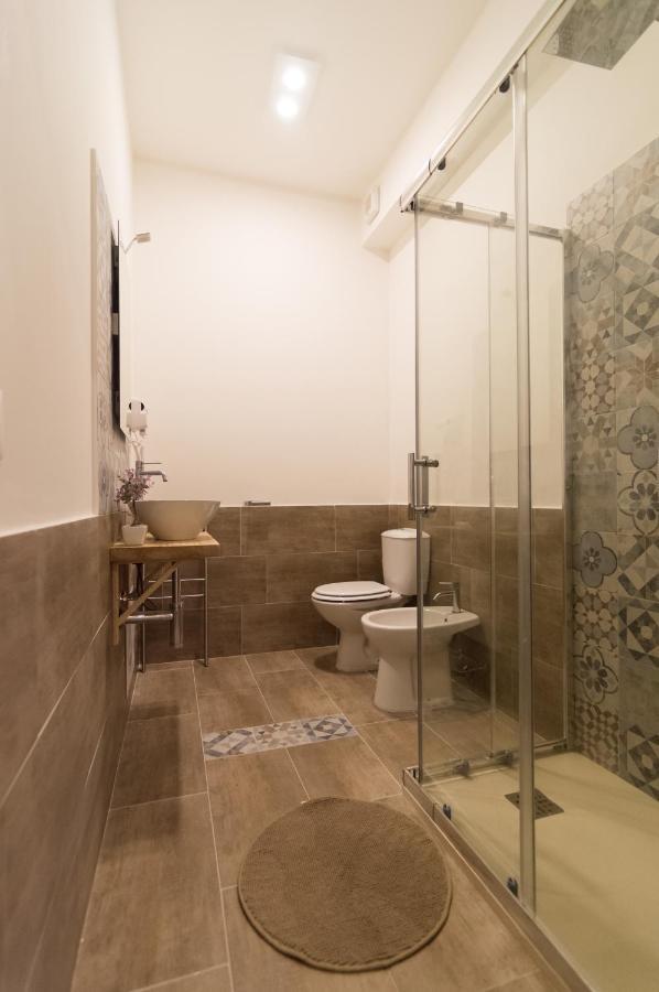 Raudino Rooms Syracuse ภายนอก รูปภาพ