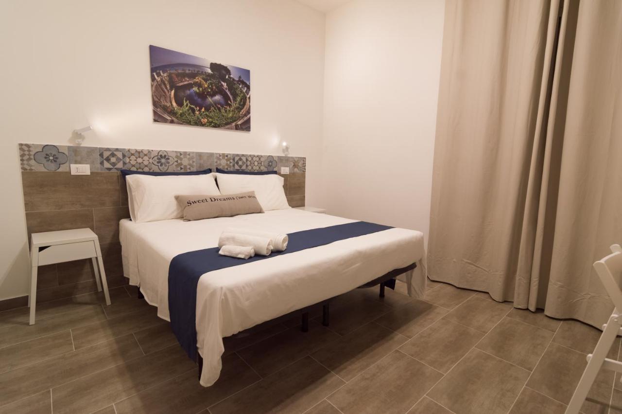 Raudino Rooms Syracuse ภายนอก รูปภาพ