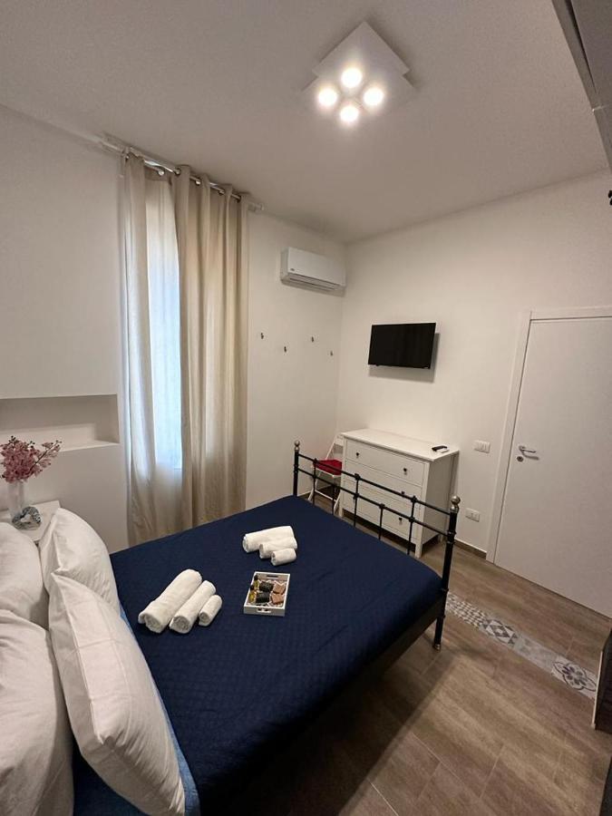 Raudino Rooms Syracuse ภายนอก รูปภาพ